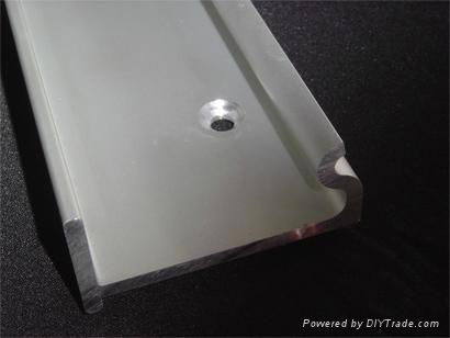 Aluminium Extrusion 4