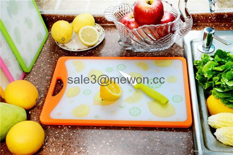 Anti-slip and composite cutting board sets  4