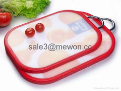 Anti-slip composite plastic cutting board sets with stainless steel handle