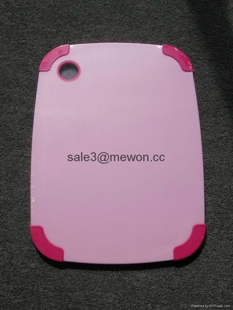 2014 New design wholesale double color Plastic Cutting  Board  4