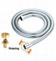 High comprehensive performance shower hose