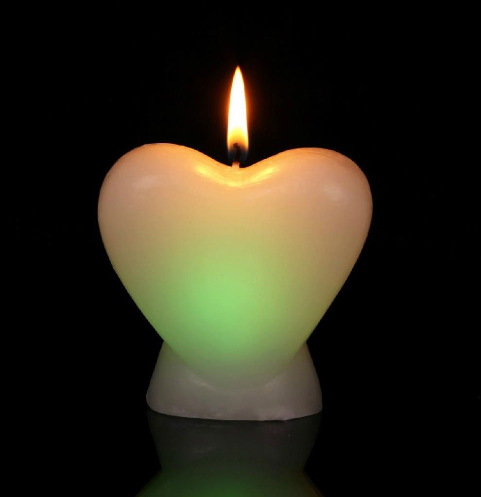 Color-changing Valentine's Day Heart Shape LED candles 2