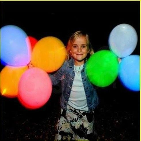 Round Shape LED flashing balloon  3