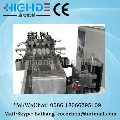 Four rows plastic cup counting packaging machine