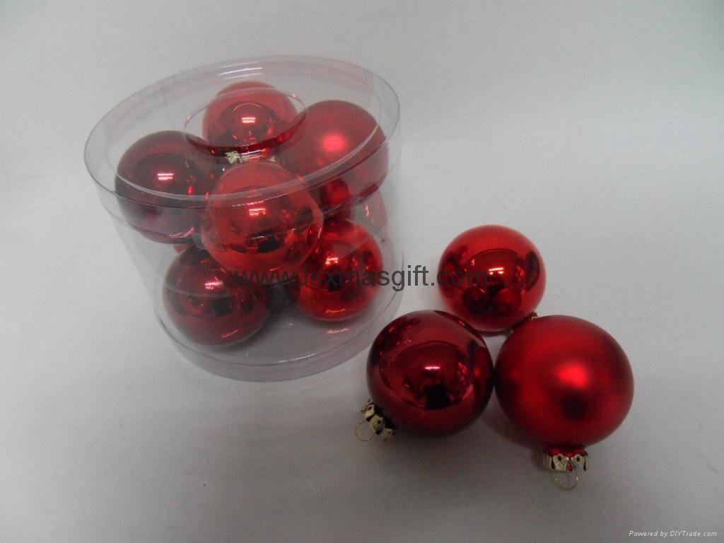 Frosted Glass Baubles For Christmas Holiday 3