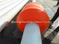 Polyethylene dredge pipe floater