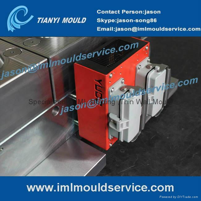 hot runner system two cavities thin-walls container moulds 2