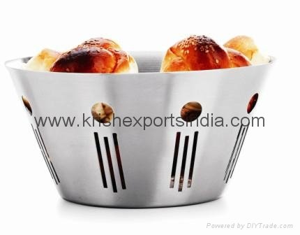 Heavy Bread Basket with Square Holes 3
