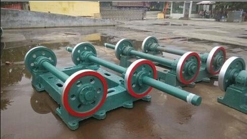 Electric Reinforced Roller Suspension Concrete Pole Making Machine 