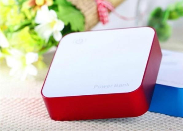 Wholesale Cube Style Portable USB Charger Emergency Backup Power Bank 3