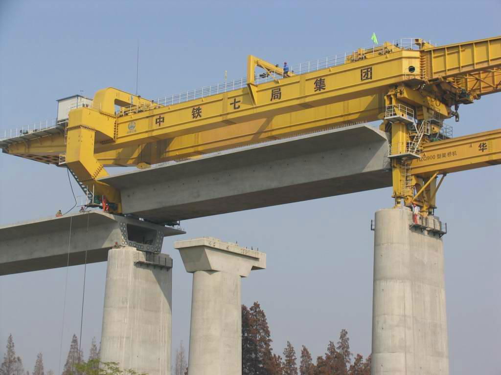 Bridge Girder Launcher for High-speed Railway 2