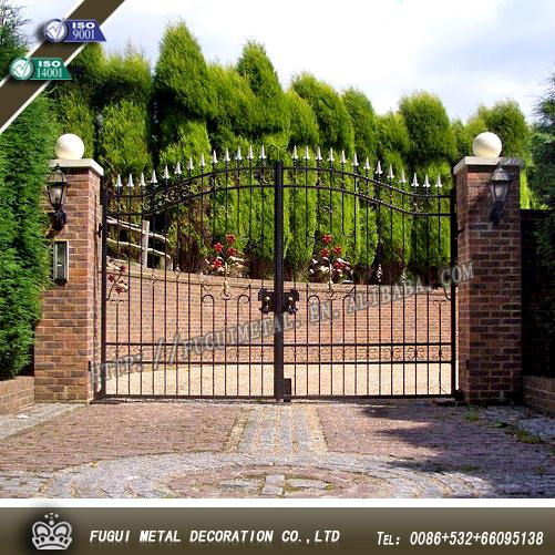 High Quality and Elegant wrought iron gate 3