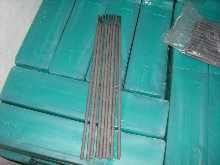AWS E6013 7018 6011 Welding Electrodes with Good Quality and Reasonable Price 3