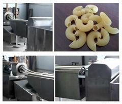 maraconi /pasta making machine