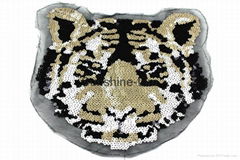 ES0047 embroideried tiger head with sequin