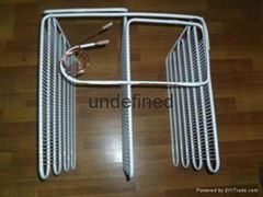 Wire tube evaporator for refrigerator