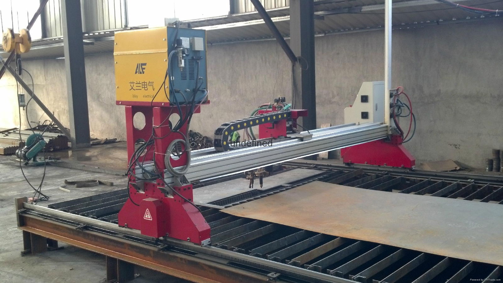 plasma cnc cutting machine from China