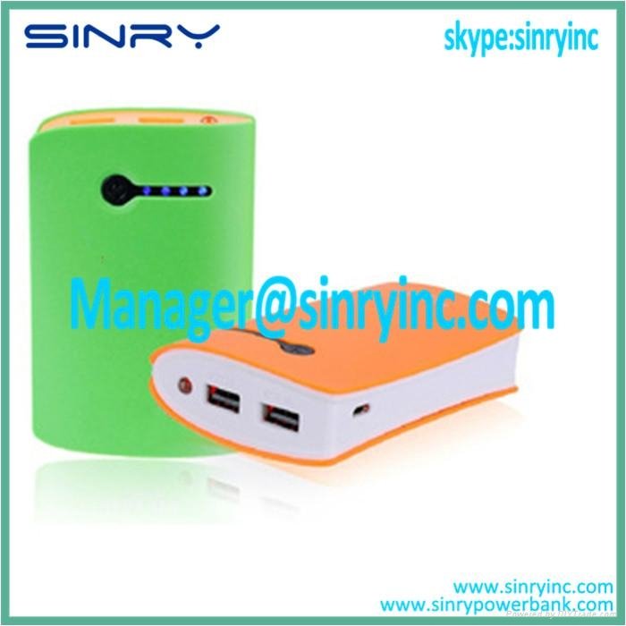 Green Mobile Power Bank with Dual Output PB31 4