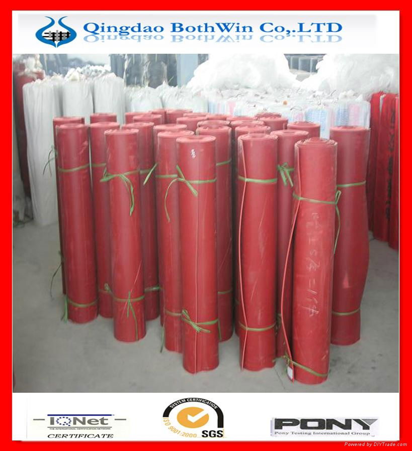 red rubber sheet/mat