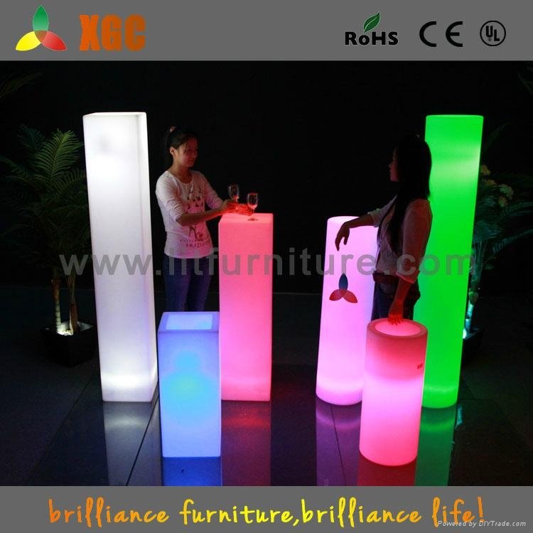 Illuminated Pillars For Night Clubs 2