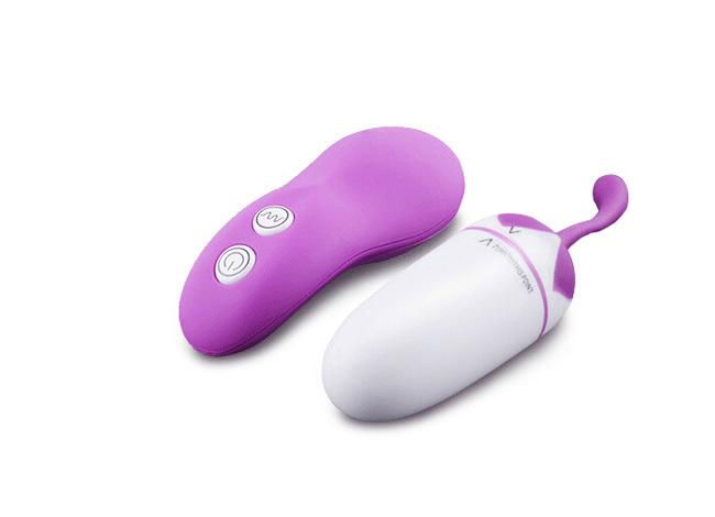 Silicone made wireless remote control vibrating egg for women enjoying sex