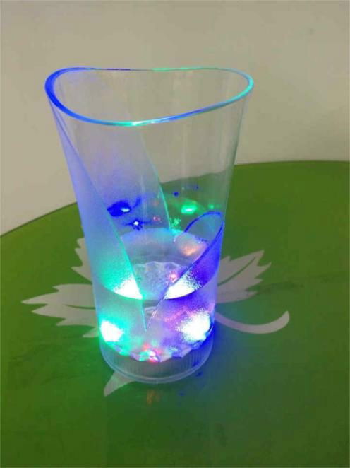 Liquid induction floret straight cup on the bright dazzling colorful creativecup 2