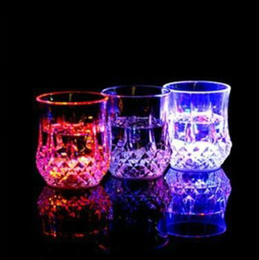 Supply of creative and colorful home furnishing led cup 2