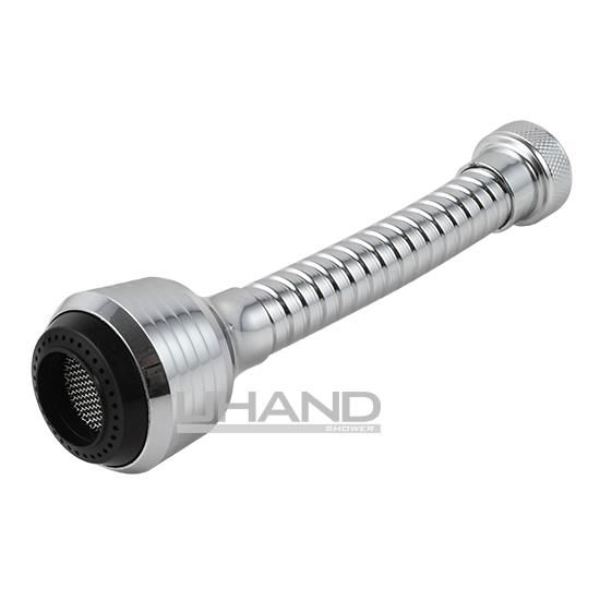 Faucet aerator