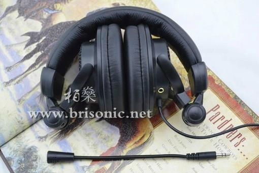 4 in 1 Luxury Gaming Headset 2