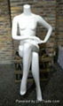 sit style female mannequin 1