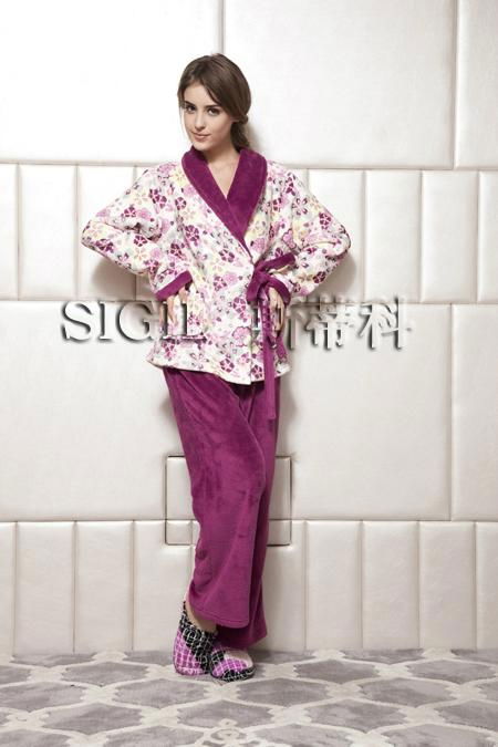 Women's pyjama set 2