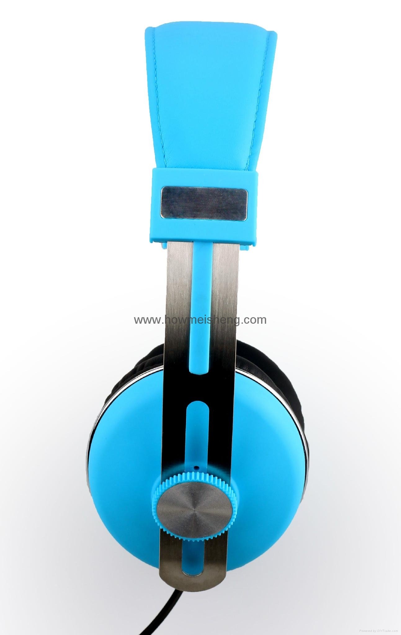 HP768 Headphone 3