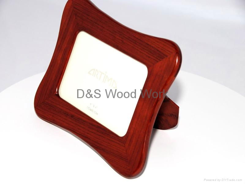 wooden photo frame 2