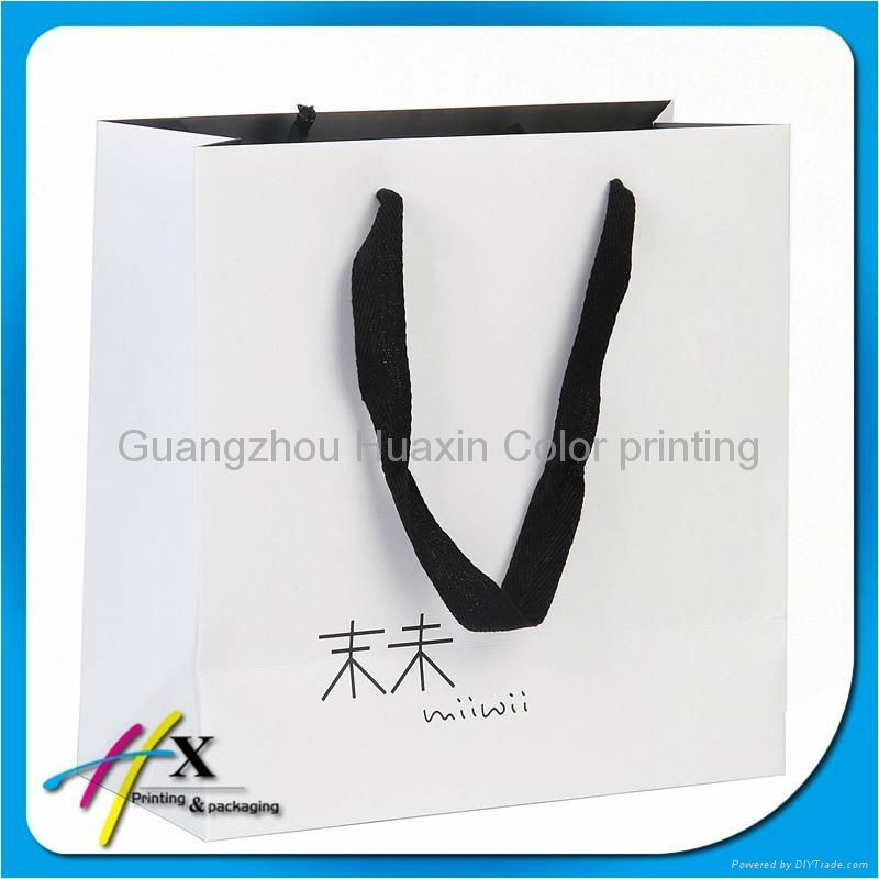 Customized paper bag with your own logo 4