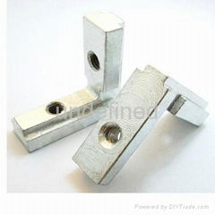  Inner brackets