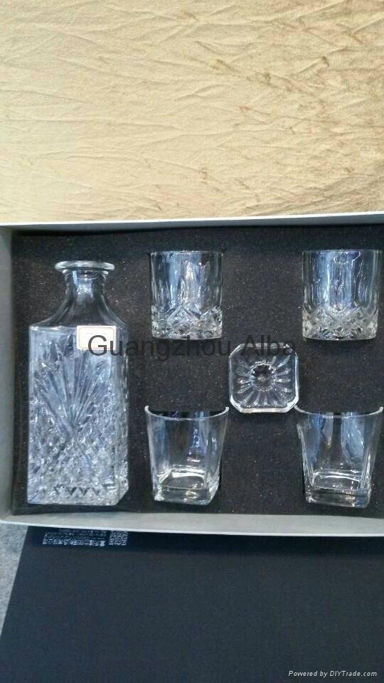 Crystal decanters  5