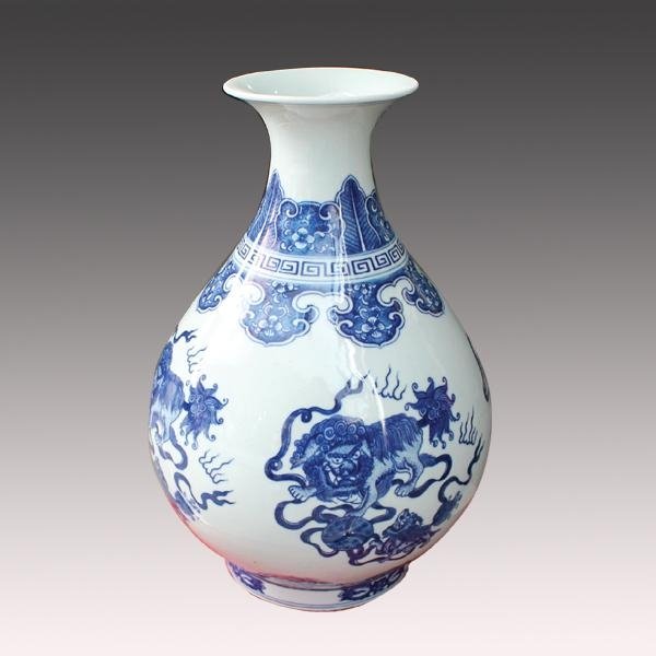chinese style blue and white porcelain painting ceramic vase for hotel decorativ 2