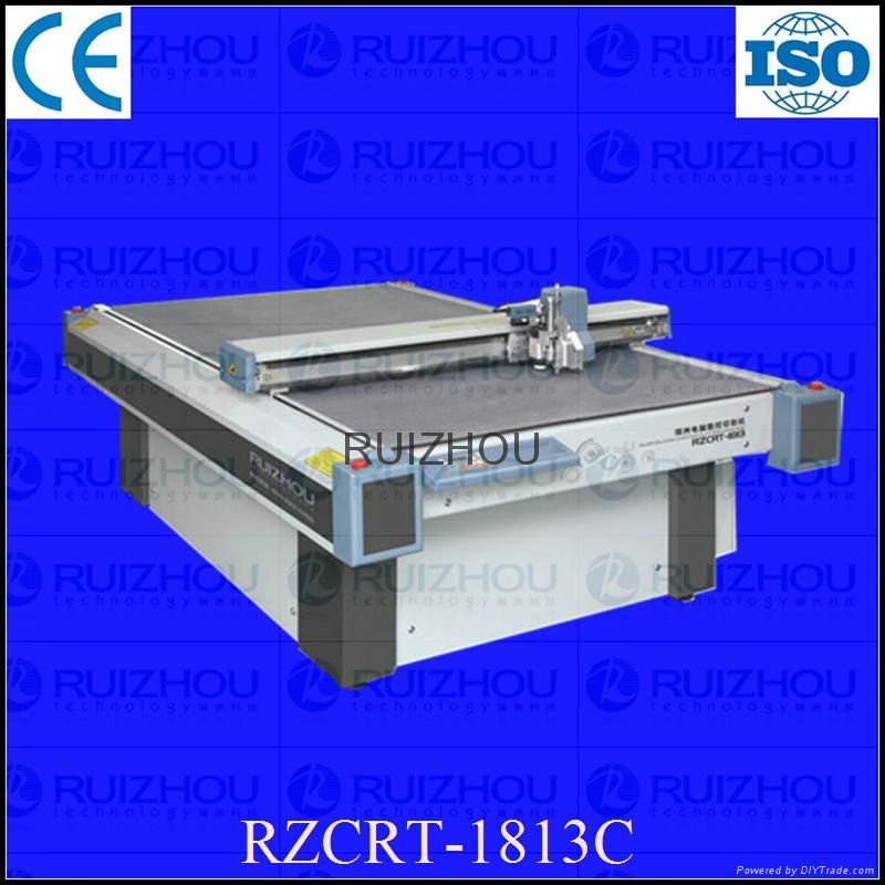 CNC carton cutting machine