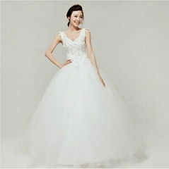 V neckline skirt wedding dress