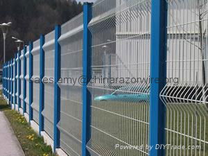 Galvanized Welded Wire Mesh Fence 5