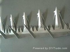 Galvanized or PVC Coated Wall Spikes