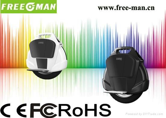 2014 hot selling 20-25 km range colorful electric unicycle with safety gears 5