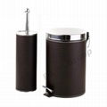 step bin and toilet brush set 1