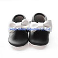 2015 Fashion style Baby Moccasin Black and white Hand Mand High Quality Leather  3