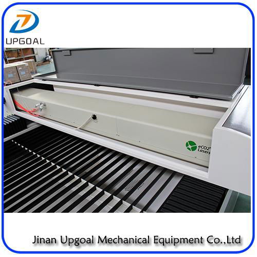 300W 1300*2500mm Metal & Non-Metal Co2 Laser Cutting Machine 5