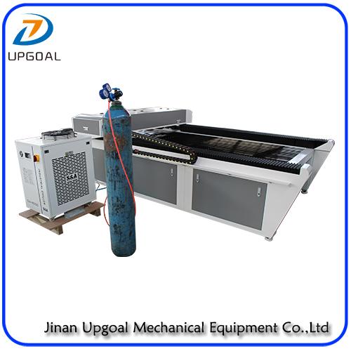 300W 1300*2500mm Metal & Non-Metal Co2 Laser Cutting Machine 3