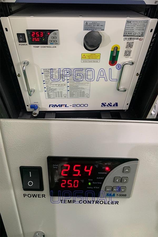 Industrial Water chiller( Teyu S&A RMFL-2000): One of the biggest convenience of the machine is the inside water chiller. It saves a lot of the machine's dimension.It is constant temperature industrial type.