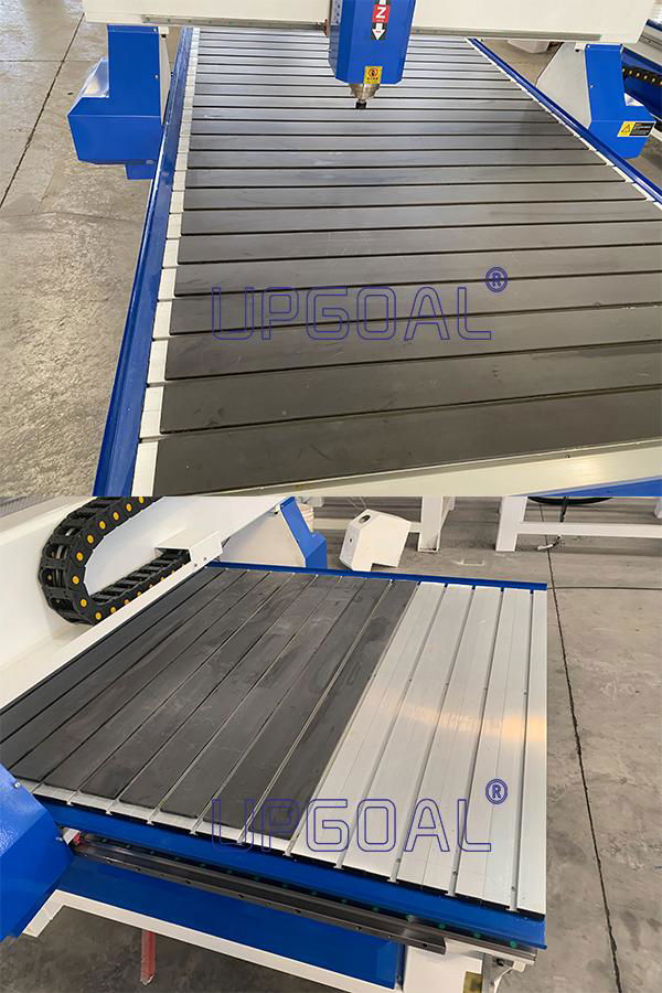 Transverse aluminum alloy T slot working table, better for materials fixing.