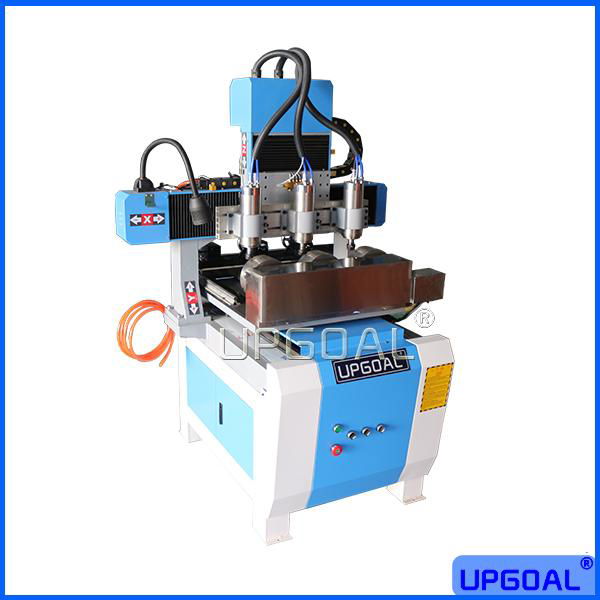 4 Axis Wood Chess Wood Artware CNC Engraving Machine  with Multi Heads 2