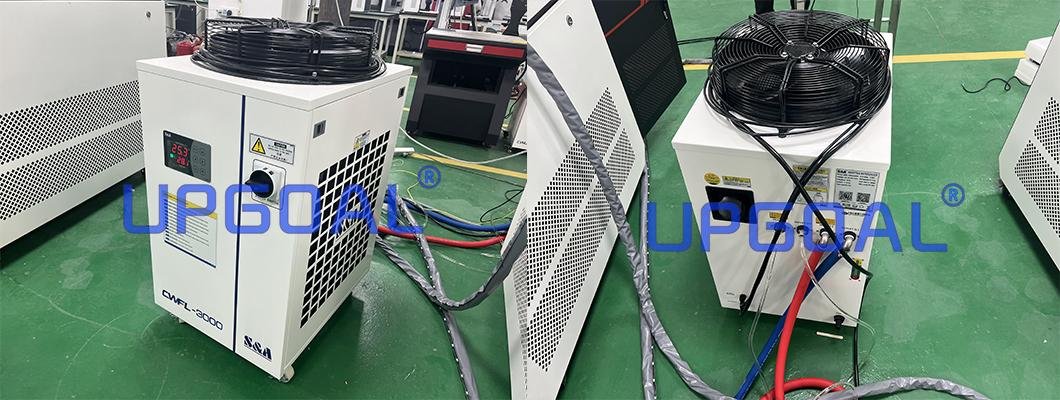  Industrial Water chiller( Teyu S&A CWFL-3000): One of the biggest convenience of the machine is the inside water chiller. It saves a lot of the machine's dimension.It is constant temperature industrial type